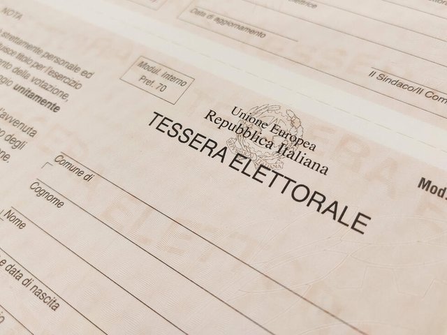 Orari ritiro tessere elettorali